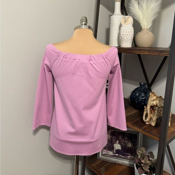 Tuckernuck Lilac Purple Off Shoulder Blouse Women’s SIZE SMALL - Picture 2 of 10
